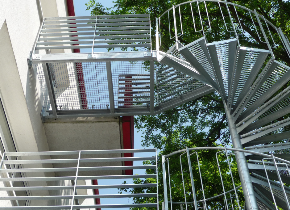 Fluchtspindeltreppe1